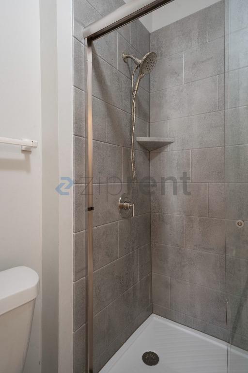 Building Photo - 603 Spring Heights Ln