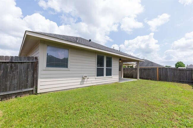 Building Photo - 7435 Boerne Creek Dr