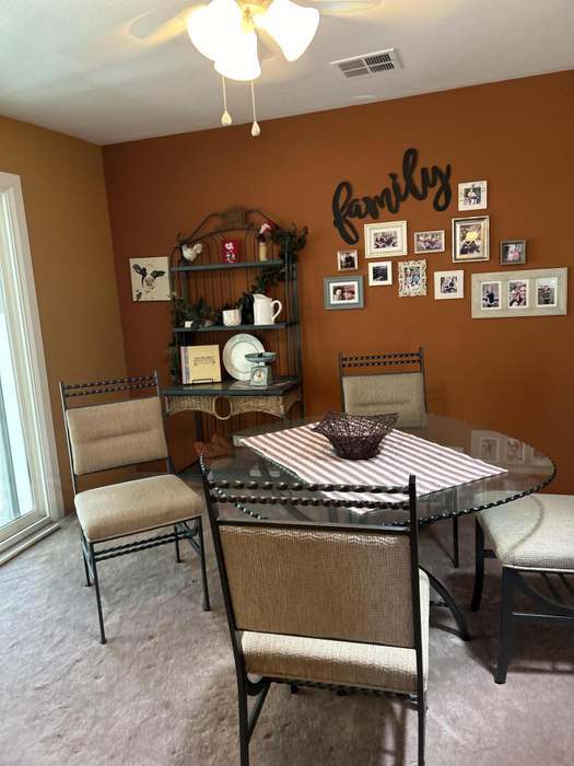 Building Photo - 73185 Palm Greens Pkwy