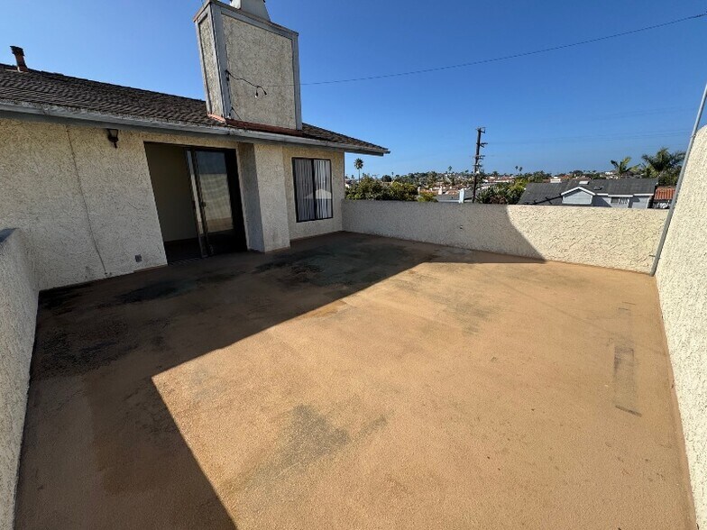 Building Photo - 1904 Harriman Ln