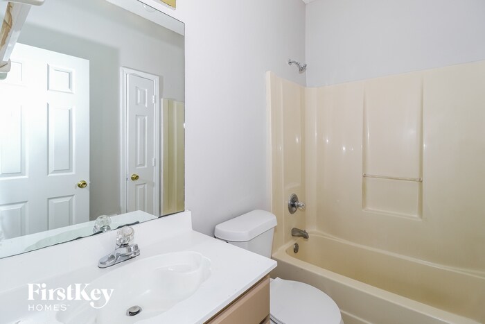 Building Photo - 1139 Brady Hollow Ln