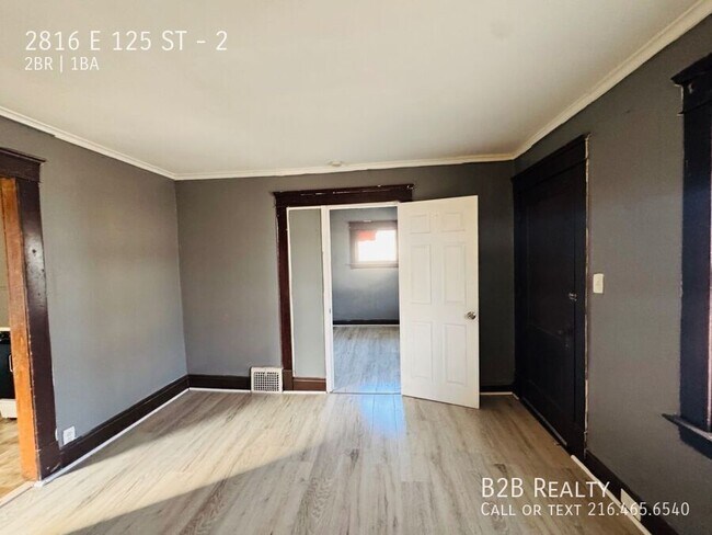 Building Photo - 2816 E 125th St