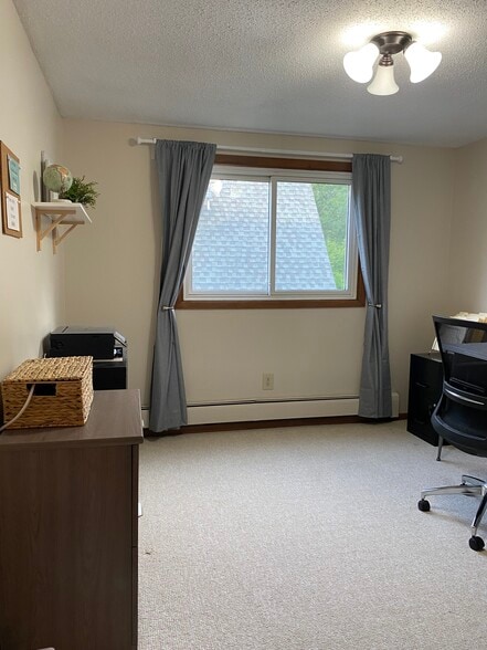 Building Photo - 1475 Sheldon St