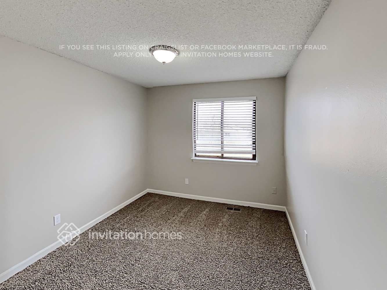 Building Photo - 12150 Bellaire St