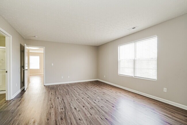 Building Photo - 8051 Beardsley Ave