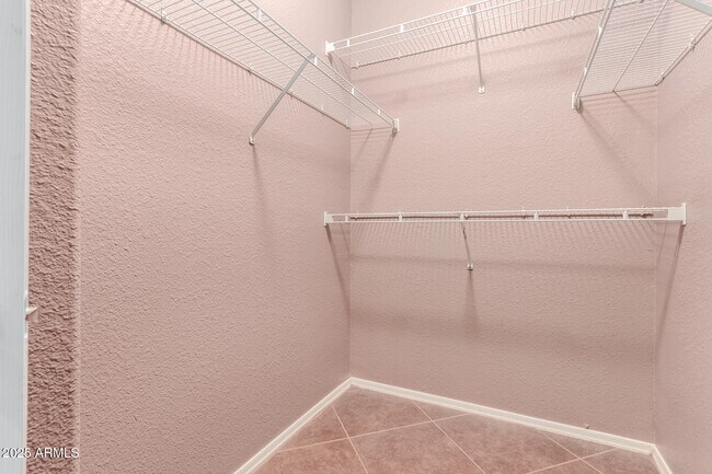 Building Photo - 3236 E Chandler Blvd