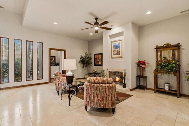 Building Photo - 13415 Pino Ridge Pl NE