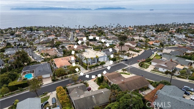 Building Photo - 1733 Vallecito Dr