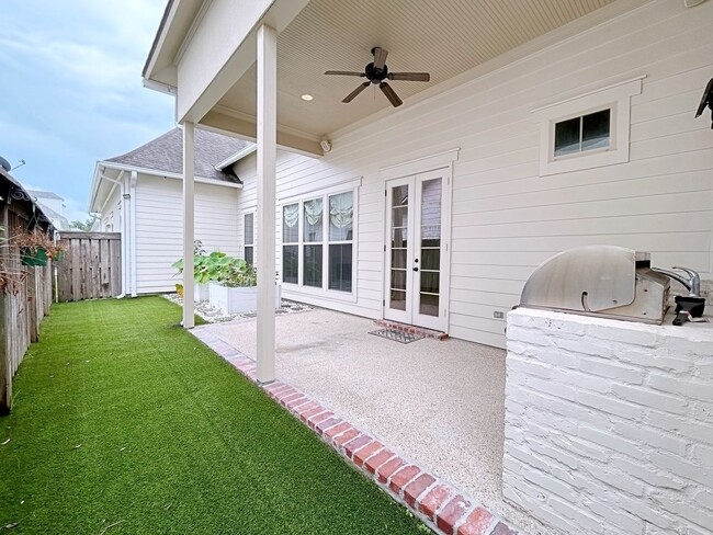 Building Photo - 4 Bedroom Home in The Preserve at Harveston
