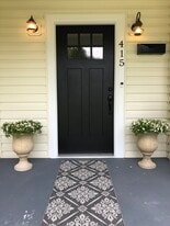 Building Photo - 415 Ogburn St