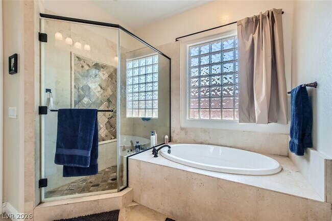 Building Photo - 7387 Preen St