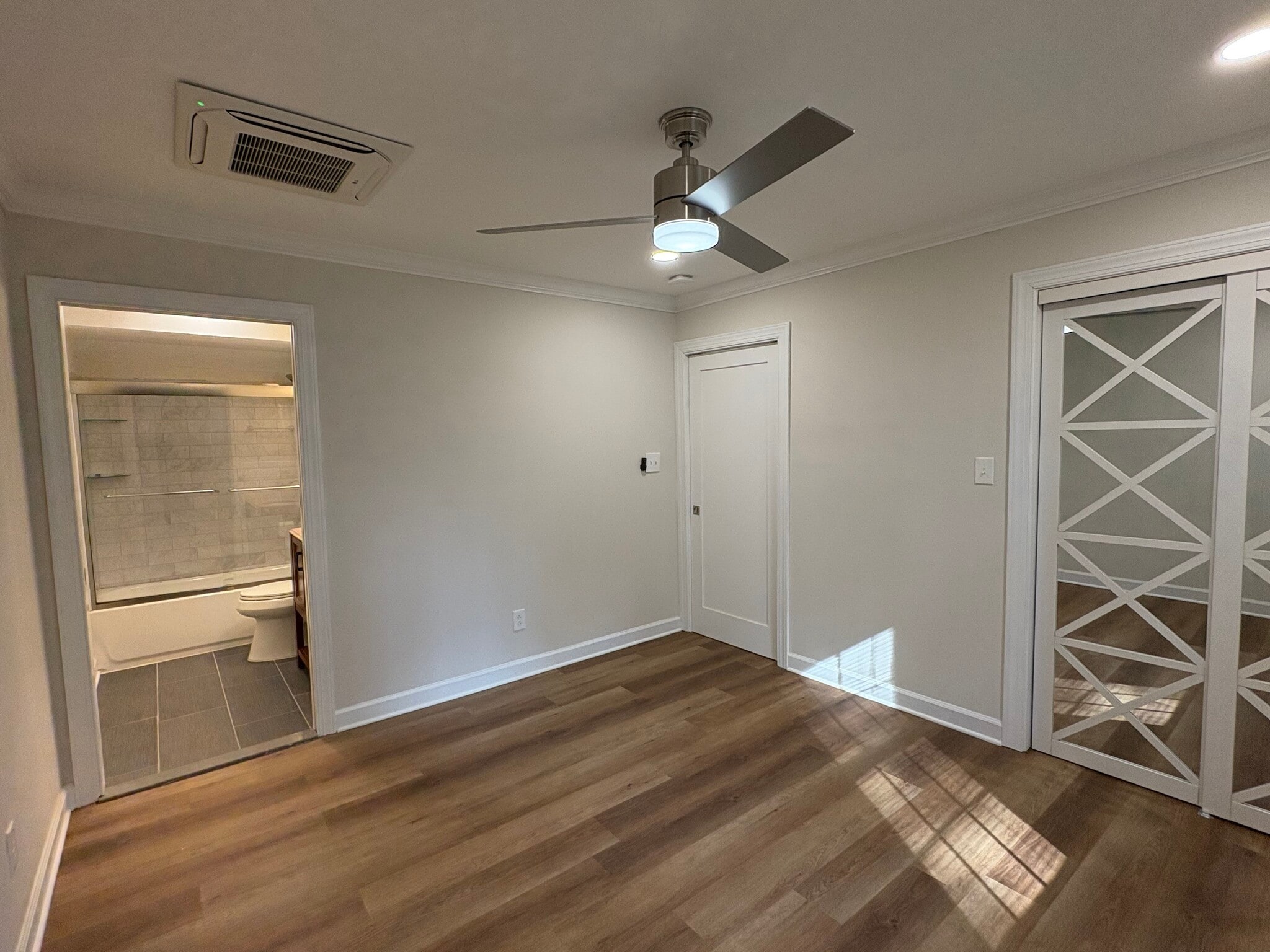 Building Photo - 7321 Leesville Rd