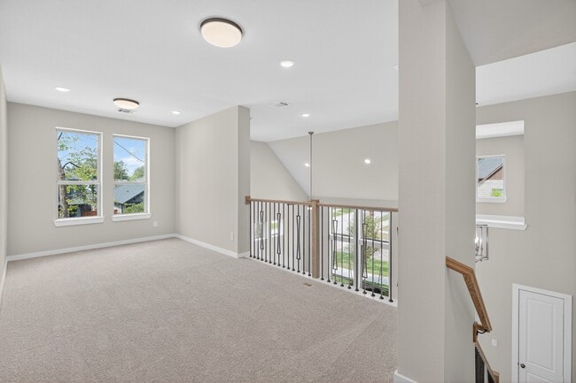 Building Photo - 304 Fields Ln