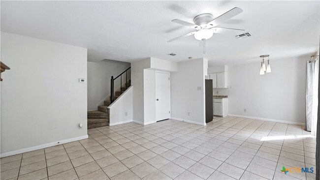 Building Photo - 1024 Mission Dr