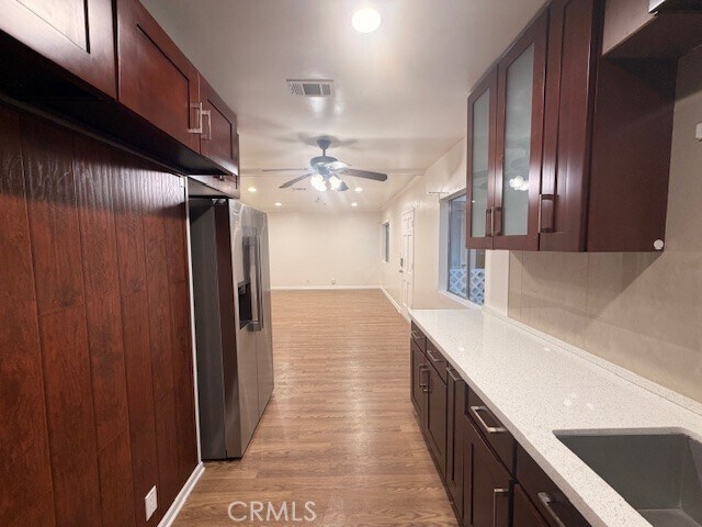 Building Photo - 1153 Justin Ave