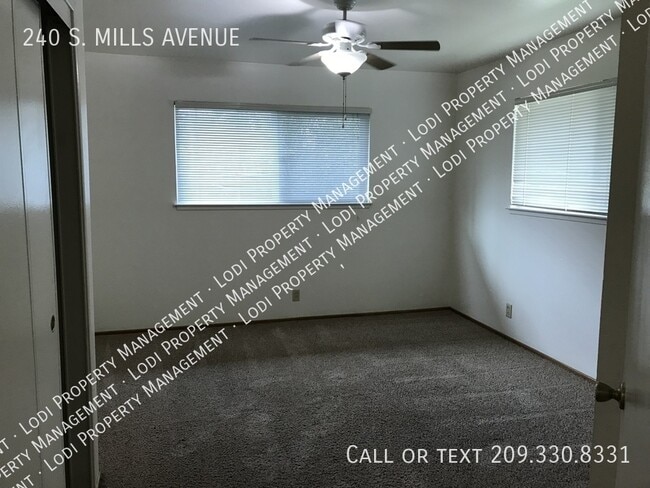 Building Photo - 240 S Mills Ave