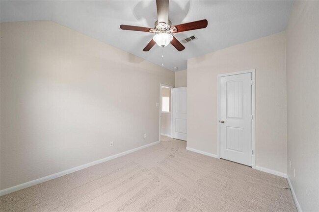 Building Photo - 6139 Sierra Springs Ln