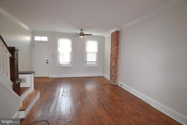 Building Photo - 124 E Union St