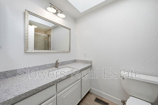 Building Photo - 155 Mountain Canyon Pl