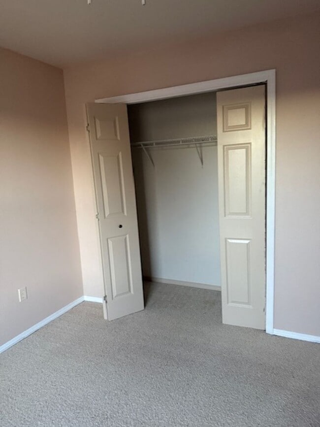 Building Photo - Close to Holloman AFB