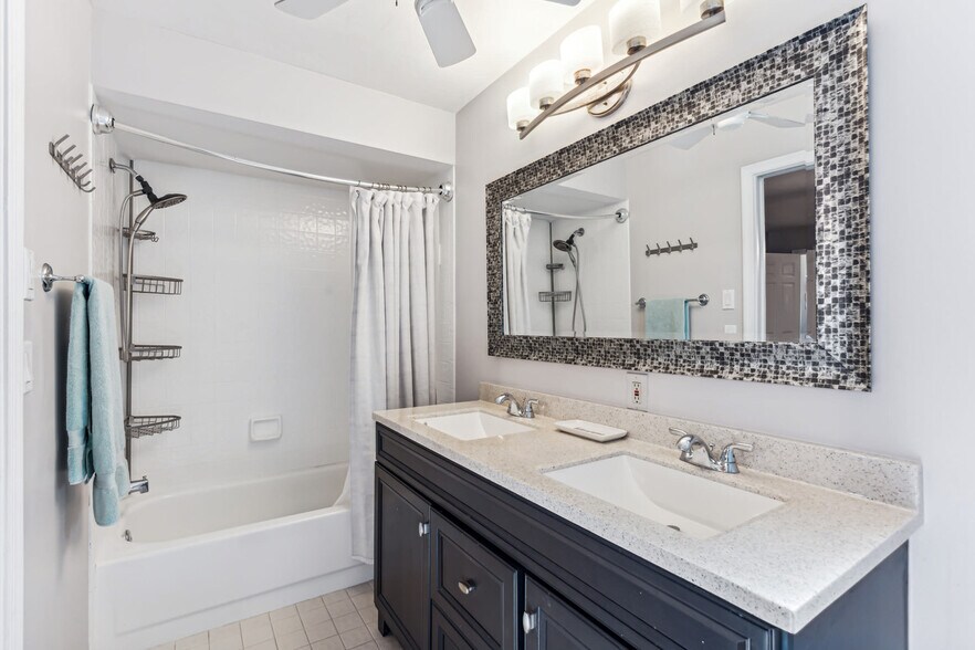 Building Photo - 27414 Pollard Dr