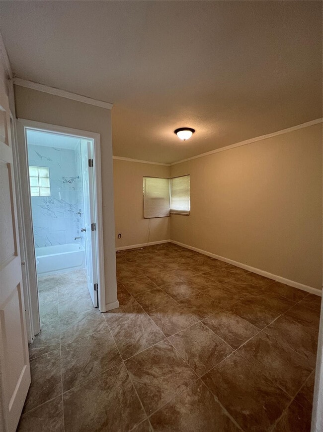 Building Photo - 1811 N 47th St