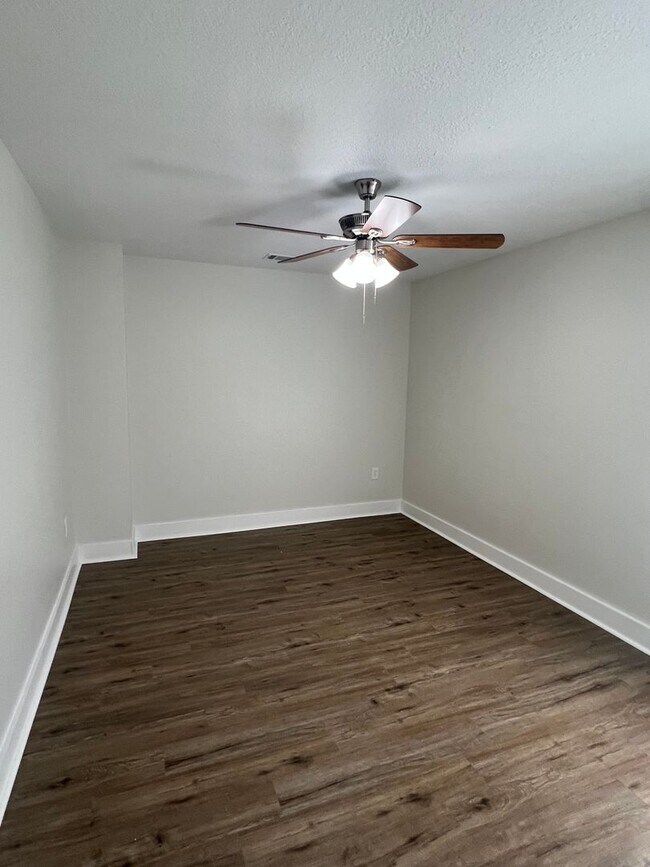 Building Photo - 4116 Mulligan Manor Ln