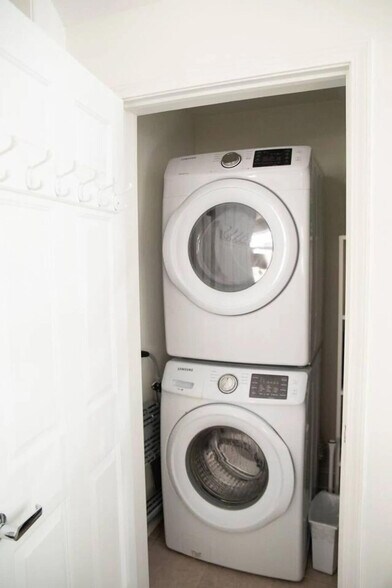 Building Photo - 79 Redfish Cir