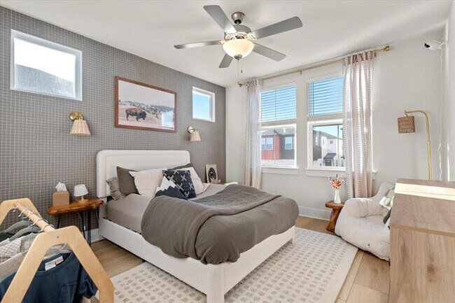 Building Photo - 7210 Travertine Spring Dr