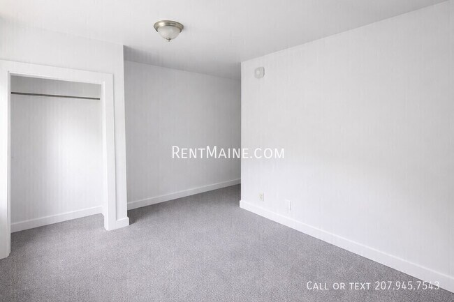 Building Photo - 16 Congress St