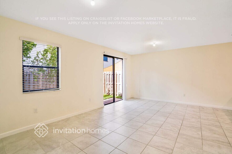 Building Photo - 11457 SW 253rd St