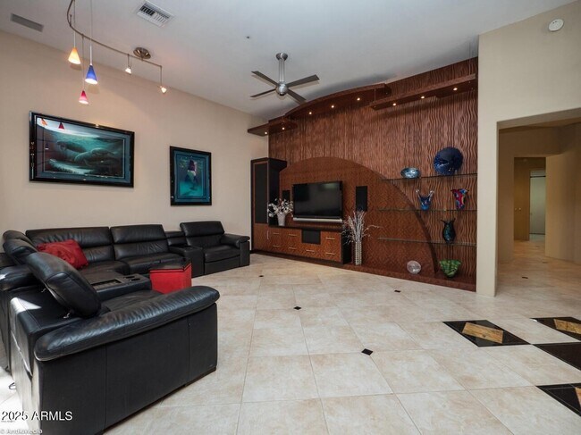 Building Photo - 11643 E Turquoise Ave