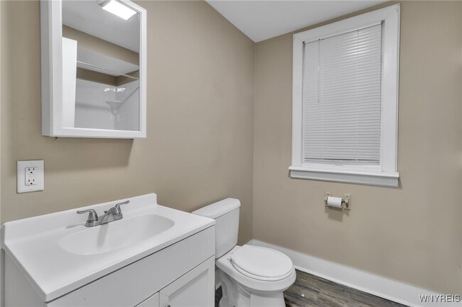 Building Photo - 114 Sawyer Ave