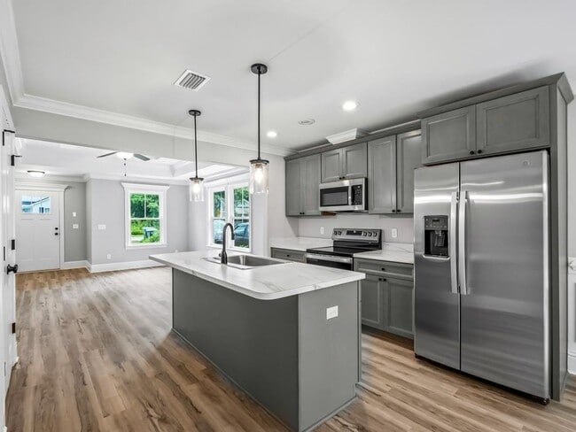 Building Photo - New 3 Bedroom, 2 Bathroom Home Available Now!