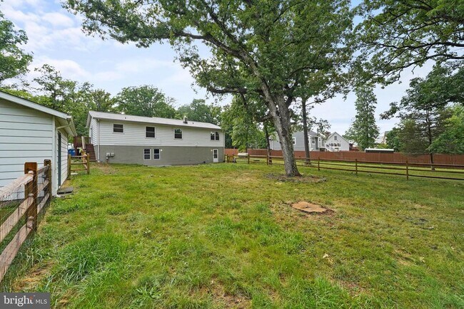 Building Photo - 19822 Smith Cir