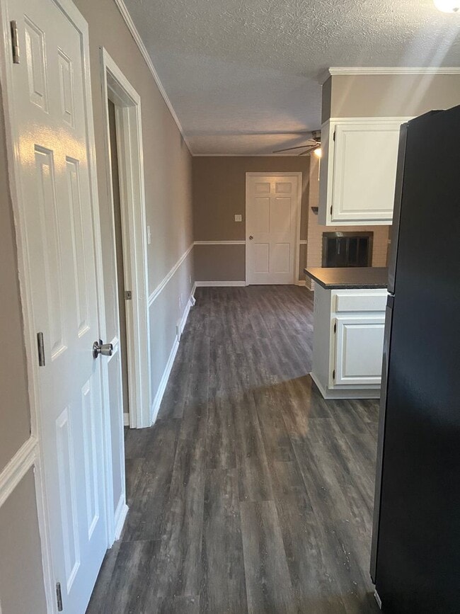 Building Photo - 2119 Grider Pond Rd