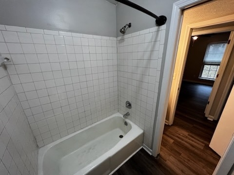 Building Photo - 5505 Baywood Dr