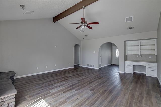 Building Photo - 4801 Winesanker Way