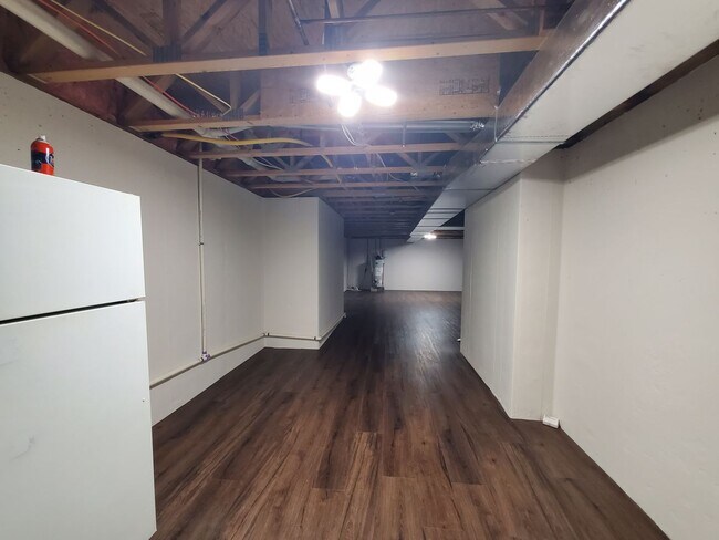 Building Photo - Beautifully Upgraded Semi-Detached Home with 3 Bedrooms Plus Den in East Penn School District