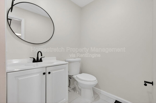 Building Photo - 4561 Laclede Ave