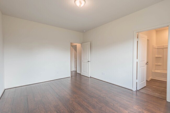 Building Photo - 1012 Blue Beech Ln