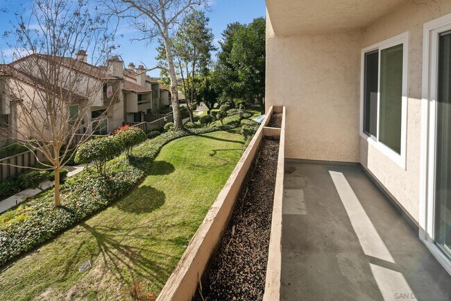 Building Photo - 6877 Caminito Mundo