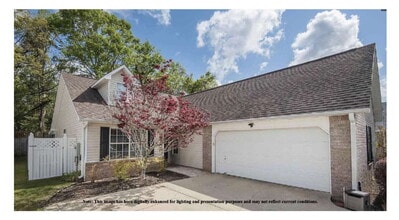 Building Photo - Spacious 3-Bedroom Home in Prime North Pensacola Location