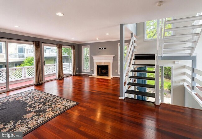 Building Photo - 84 Andover Ct