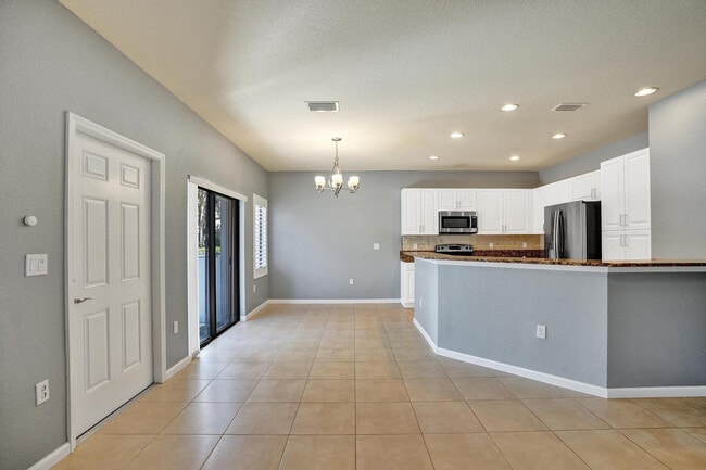 Building Photo - 6105 Grand Cypress Cir W