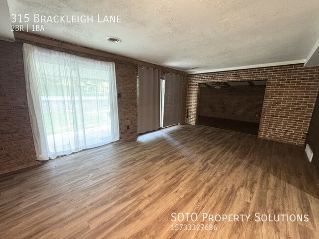 Building Photo - 315 Brackleigh Ln