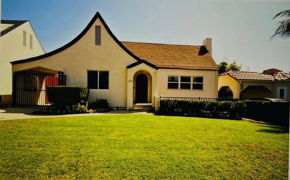 Primary Photo - 1344 S Curson Ave