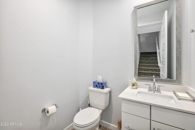 Building Photo - 4100 S Pinelake Way