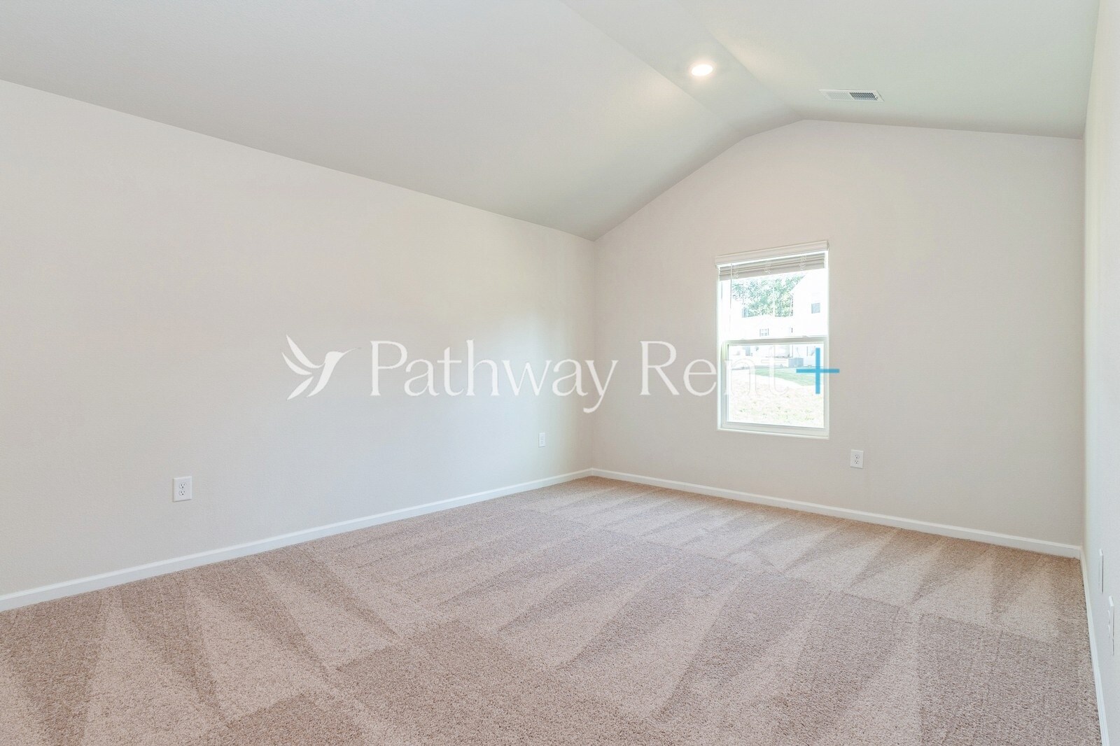 Building Photo - 8026 Moose Crk Dr