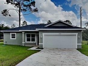 Building Photo - 2555 W Royal Palm Dr